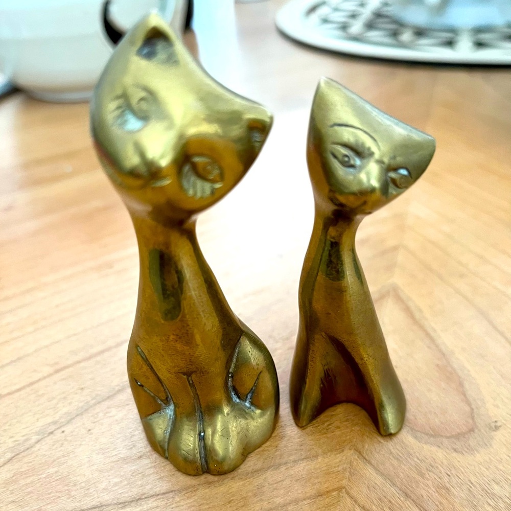 Vintage 1970s Set of 2 solid brass cat figurines